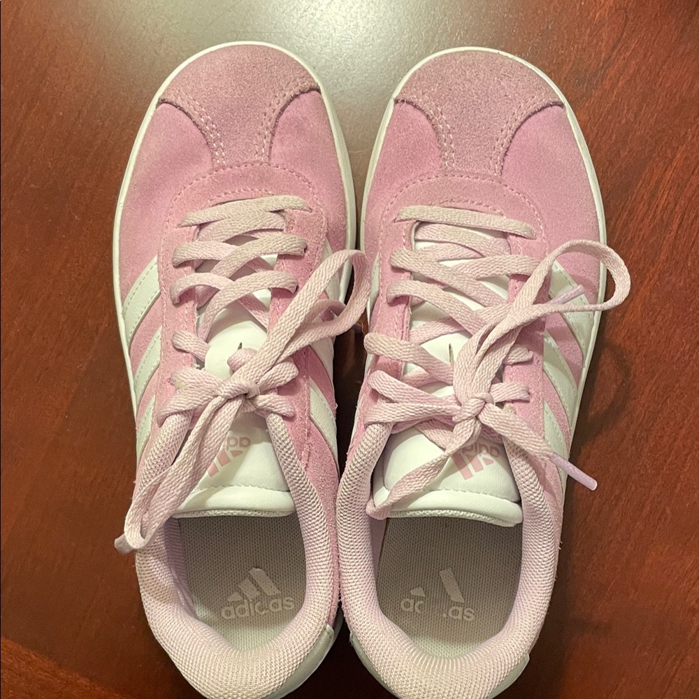 Adidas Suede kids pink/lilac shade with White VL Court 3.0 sneakers